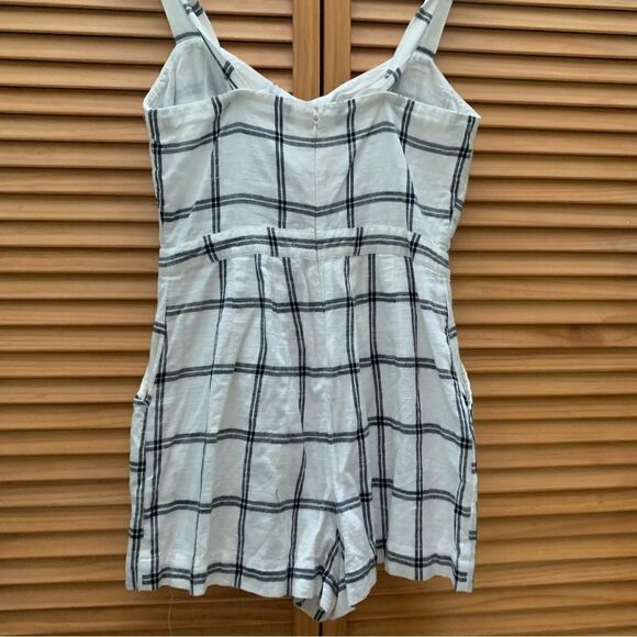 Abercrombie & Fitch Striped Romper Size 4 - Picture 4 of 5